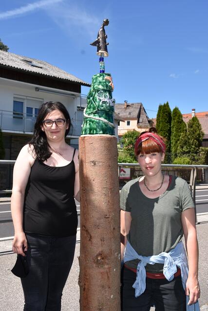Unter dem Motto 'Was ist normal' wird die Stadt Grein zu einem Galerieraum. 40 Jahre Lebenshilfe Grein.  | Foto: Robert Zinterhof