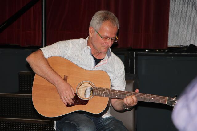 Gerhard Felber ist einer der Musiker, der beim Altstadtfest'l  im neuen OX Restaurant auftreten wird.