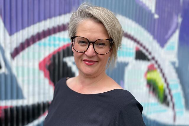 Christina Gärtner ist seit 2019 mit der Agentur Satz &amp; Pfeffer selbstständig. Gemeinsam mit Wolfgang Mayr hat sie im Frühling 2021 den Verein LIRAU - Der LiteraturRaum gegründet, der das Welser Lesefest am 14. August in der Burg Wels veranstaltet. | Foto: LIRAU/S. Peterstorfer