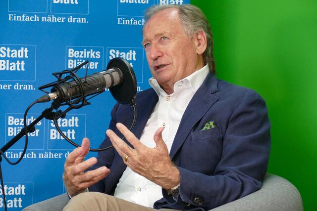 Matthias Moosleitner bei der Aufzeichnung des Podcasts „Einfach näher dran“. | Foto: Stefan Schubert