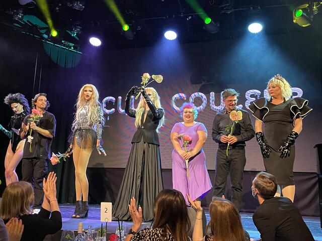 Von links nach rechts: Metamorkid, Hisham, Philisha
Conditioner, Enigma, Pixie Baroque, Andreas Brencic und Kleinkunstprinzessin.