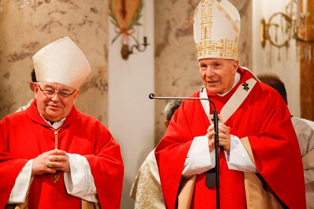 Die beiden Kardinäle Dominik Duka (l.) und Christoph Schönborn. | Foto: Erzdiözese Wien/Stephan Schönlaub
