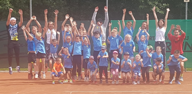 Die Kinder sind jedes Jahr mit viel Begeisterung bei der Sache.  | Foto: TC Kern