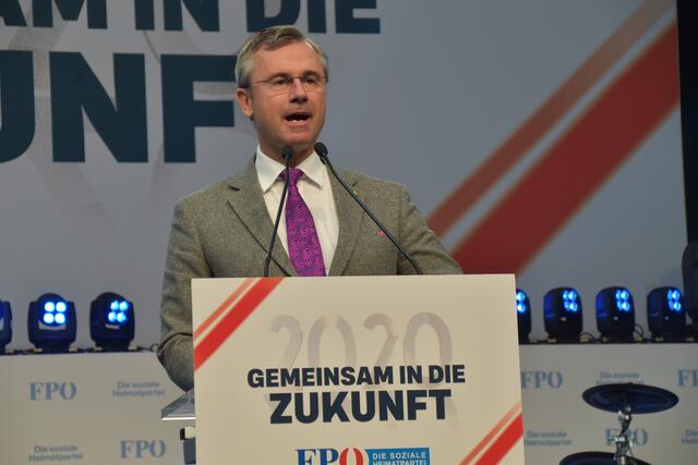 Norbert Hofer legt Amt des FPÖ-Bundesparteiobmanns zurück. Das bestätigt auch die FPÖ in einer Aussendung am Dienstagnachmittag.  | Foto: Michael Strini