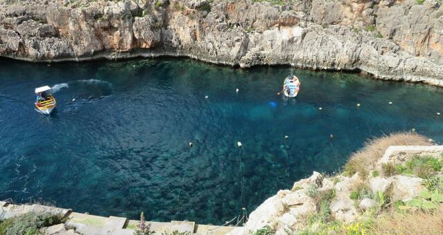 Blaue Grotte | Foto: © Gabriele Czeiner
