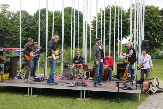 Es geht los: Shelly and Friends auf der Castello-Bühne.