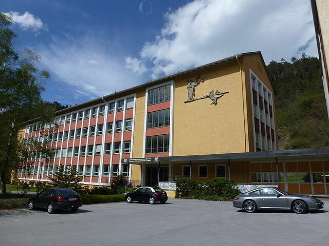 Das BRG/BORG Landeck hat gemeinsam mit einer Partnerschule in Javia/Xabia (Spanien) das Projekt "Little green steps - big global change" in Angriff genommen. | Foto: Gym Landeck