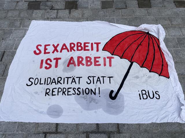 iBus prangert die gesellschaftliche Doppelmoral im Umgang mit Sexarbeit an. | Foto: Gstir