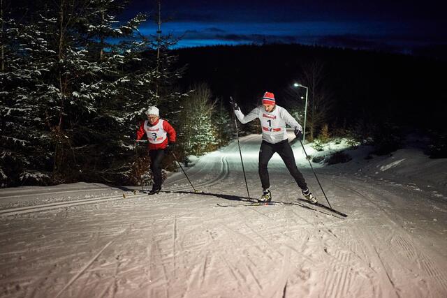 Das Rennen findet auf einem beleuchteten Rundkurs statt. Länge: 4,5 Kilometer; Höhendifferenz 99 Meter. Gelaufen wird in reier Technik. Es wird aber auch eine Klassikspur präpariert. | Foto: Martin Bihounek