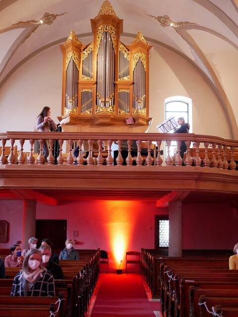 Ziel der Langen Nacht der Kirchen in Esternberg war es, verschiedenen musikalichen Gruppen nach einer langen coronabedingten Pause wieder eine Bühne zu geben. | Foto: Sebastian Lautner