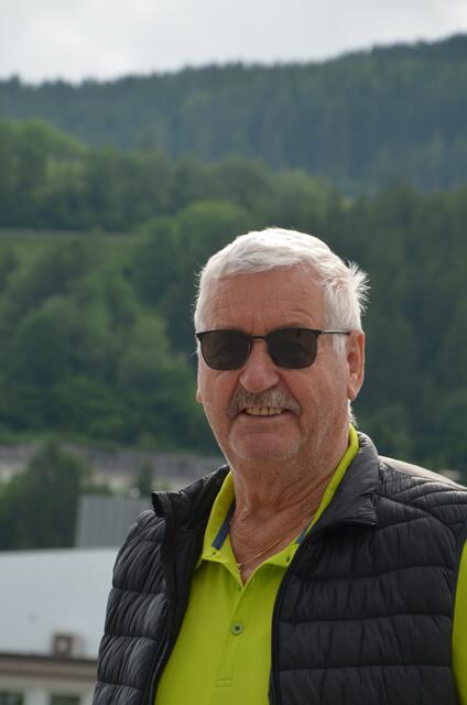 "Wir feiern den Vatertag mit Tochter und Enkelkindern!" Franz Hödl, Pensionist