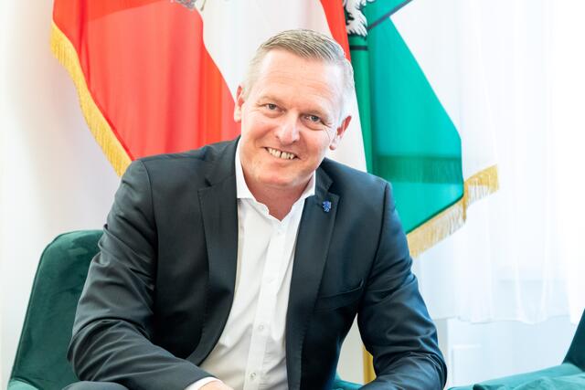 Outet sich als Hofer-Freund: Kunasek stellt dessen Kandidatur für die Bundespräsidentenwahl in den Raum. | Foto: Konstantinov