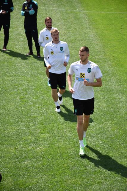 Torjäger Sasa Kalajdzic möchte bei der EM mit seinen Abschluss-Qualitäten überzeugen. Martin Hinteregger und Andreas Ulmer räumen hinten auf.