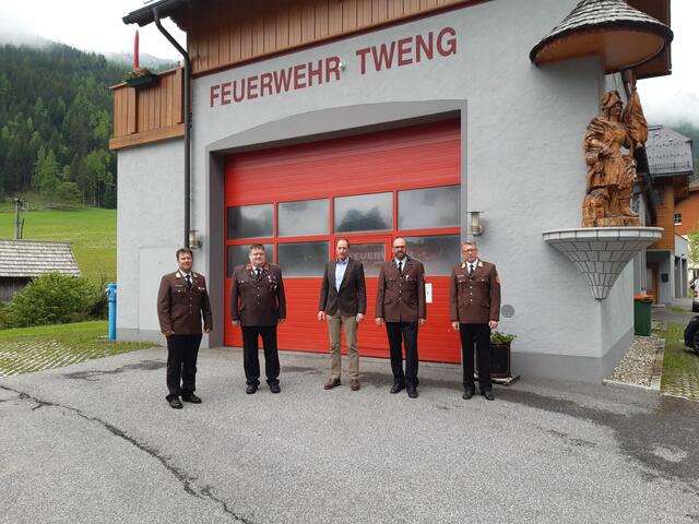 Die Feuerwehr Tweng hat einen neuen Ortsfeuerwehrkommandanten gewählt. | Foto: Freiwillige Feuerwehr Tweng