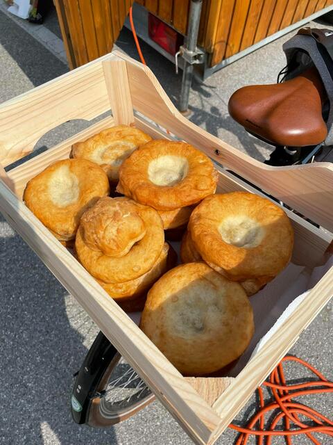 Krapfen gebacken von den Neuhofner Bäuerinnen , zur Kaffeejause. | Foto: Bäuerinnen Neuhofen
