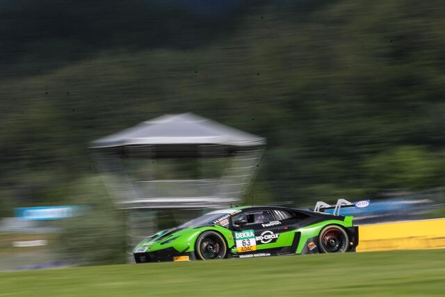 Mirko Bortolotti und Albert Costa Balboa (Lamborghini Huracán GT3), gehen im ersten Rennen von der Pole ins Rennen.