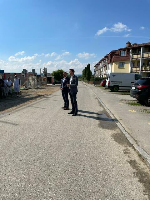 Bernhard Nagel und Rainer Handlfinger bei der Gleichenfeier