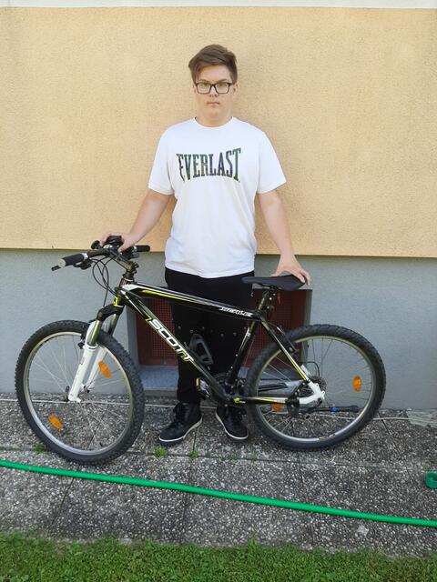 Pascal Stadler, zwölfjähriger Radfahrer vom Linzerberg.