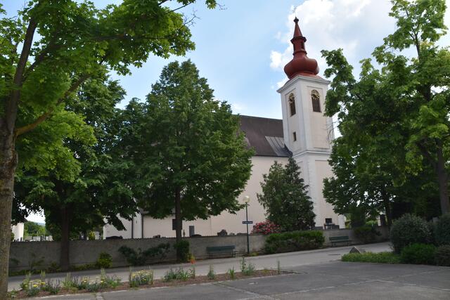 Sicherheitshalber steht die jetzige Kirche an einem anderen Platz. | Foto: Franziska Pfeiffer