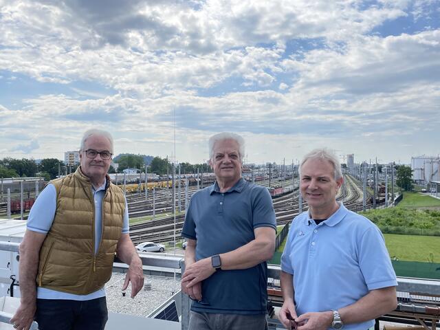 Bringen sich aus unterschiedlichen Blickwinkeln gegen den Lärm ein: BV Bernhard Baier (VP), Erich Wendler, HTL-Professor Karl Friedl. | Foto: Lisa Ganglbaur