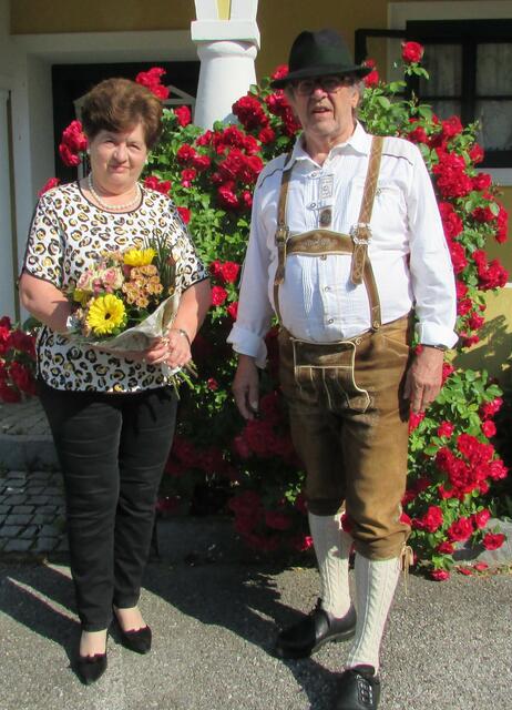 Jubilarin Agatha Heinreichsberger und Dietmar Plank.