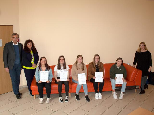 Leopold Dirnberger, Monika Kühberger, Laura Spring, Lisa Sandler, Ingrid Pils, Catharina Moik und Katja Leimhofer, Petra Ettl | Foto: FSW