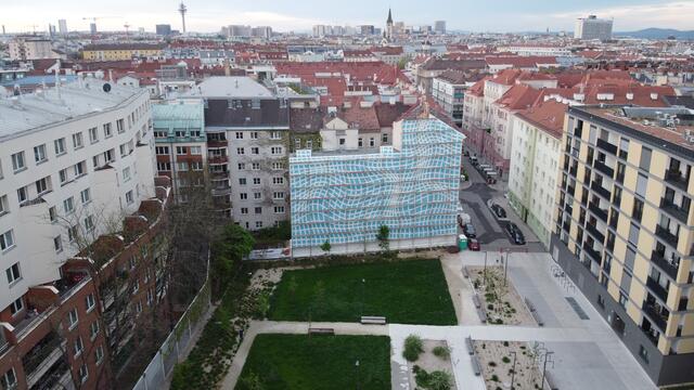 Das Gebäude in der Drorygasse sticht nun heraus.