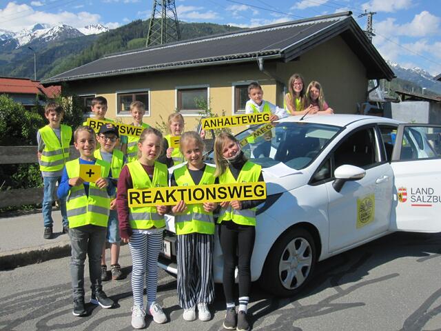Die dritte Klasse der Volksschule Bruck absolvierte das "Bremstraining". | Foto: ÖAMTC