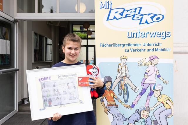 Der gezeichnete Comic von Siamo Taher aus Linz wird nun in den Lehrunterlagen in ganz Oberösterreich verwendet.  | Foto: APA/Greindl