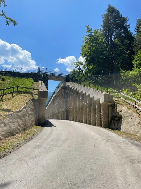 Die Auffahrt zum Umspannwerk