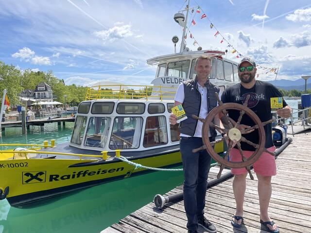 Stimmungsvoller Auftakt: Von Velden und Klagenfurt geht’s mit dem Schiff ins Theater | Foto: Komödie 9020