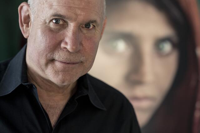 Steve McCurry ist einer der bekanntesten zeitgenössischen Fotografen.
