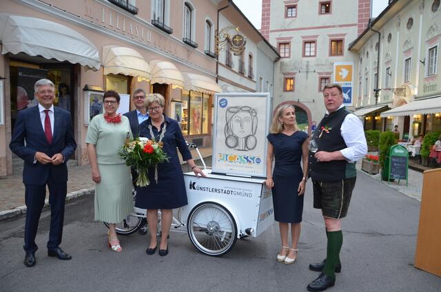 LH Peter Kaiser, von KI Heidi Penker, Johannes Krämmer, Erika Schuster, Botschafterin Christina Fraile und Bürgermeister Josef Jury