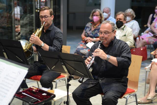 Laurids Wetter (Horn) und Peter Mayrhofer (Oboe) vom Bläserquintett Quinternio Wien.