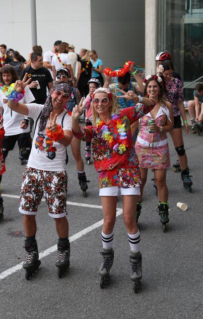 Flowerpower, Love & Peace: Am 7. Juli beginnt die Happy Nightskate-Serie mit der "Hippie-Night"! | Foto: Happy Fitness