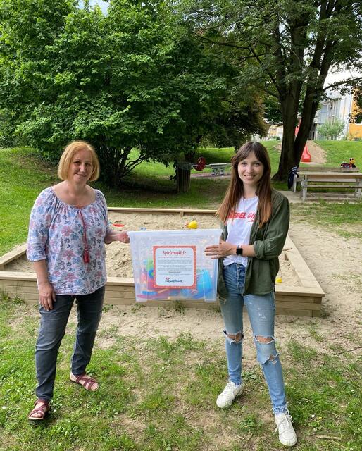 Motiviert: V. Luttenberger (Kinderfreunde) und A. Robosch (r.) | Foto: SPÖ-Graz