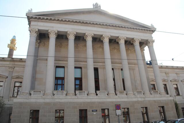 Die Corona-Pandemie hat der Einstellung der Österreicher zur Demokratie einen Dämpfer verliehen. | Foto: Christel Berger