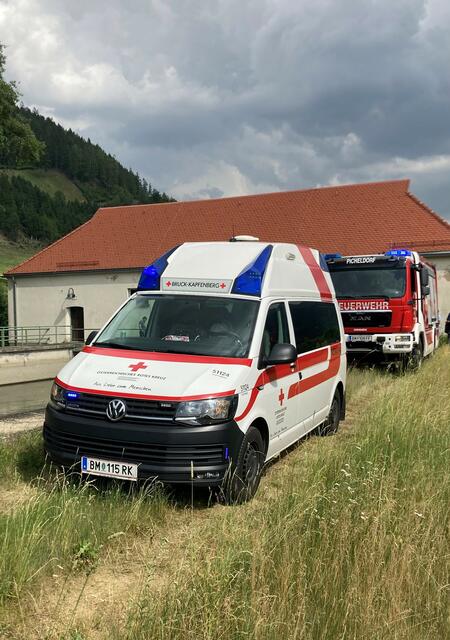 Die Rettungskräfte konnten nichts mehr ausrichten. Die Notärztin konnte nur mehr den Tod feststellen.