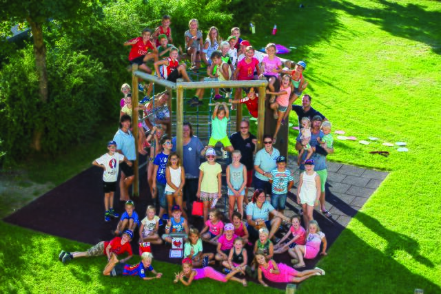 Für viel Abwechslung sorgt unter anderem Abenteuer Familie mit ihren Schwimm-, Aktiv- und Theater-Wochen. | Foto: Abenteuer Familie
