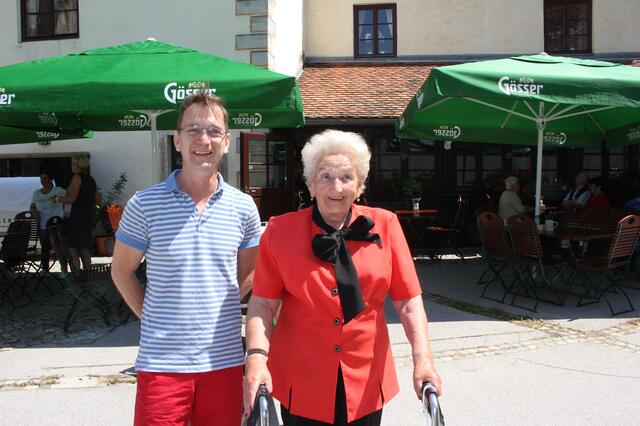 Austausch: Walter Kogler unterhielt sich mit Inge Kals.