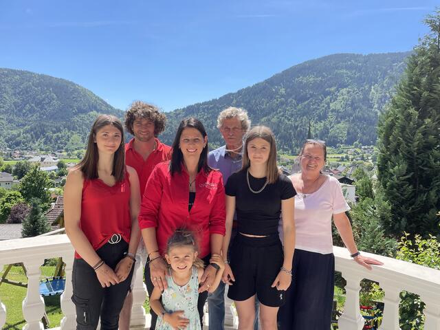 Die drei Generationen der Familie Musil / Malerbetrieb Steiner vereint | Foto: RMK