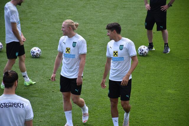 Nach dem Ausfall von Torschütze Christoph Baumgartner kam Alessandro Schöpf(r.) in der 33. Minute ins Spiel. Der Tiroler zeigte eine überzeugende Leistung.