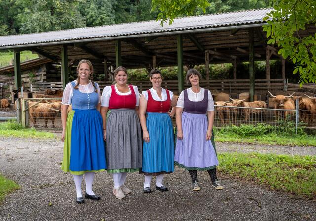 Das Friesacher Frauenzimmer ist genauso Teil der Veranstaltung wie die Schriftsteller Bodo Hell oder Peter Gruber. | Foto: tra-productions/Haring