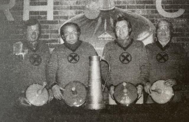 Die Gewinner des EBRA-Cups 1976: Hias Seer, Fritz Scheiber, Peter Salchegger und Franz Grassegger. | Foto: ESC Bischofshofen