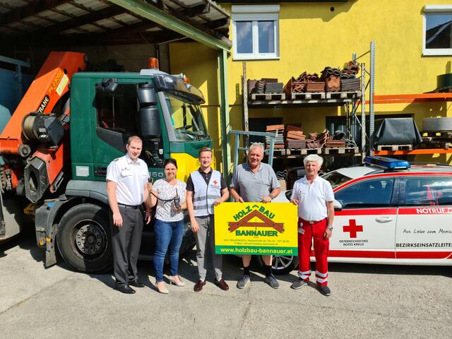 Mauerbach wurde mit einem Funkgerät ausgestattet. | Foto: Rotes Kreuz Purkersdorf-Gablitz