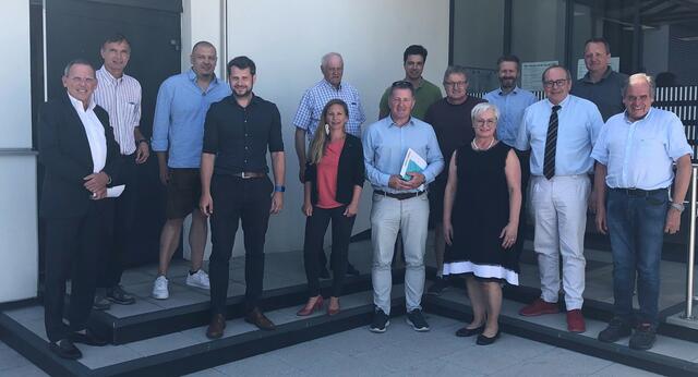 Vertreter aus Wolfsberg und Deutschlandsberg schmieden Pläne für die künftige Vermarktung der Weinebene. | Foto: WKO