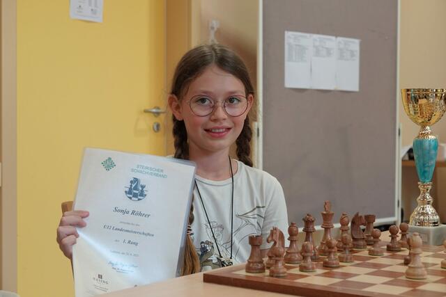 Sonja Röhrer ist eines der größten Nachwuchstalente im heimischen Schach.  | Foto: KK