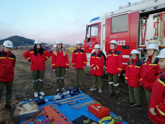 Neben den Tätigkeiten der Feuerwehr wird Wert auf die Vermittlung von Kameradschaft, Teamfähigkeit und sozialer Kompetenzen gelegt. | Foto: FF Eberndorf