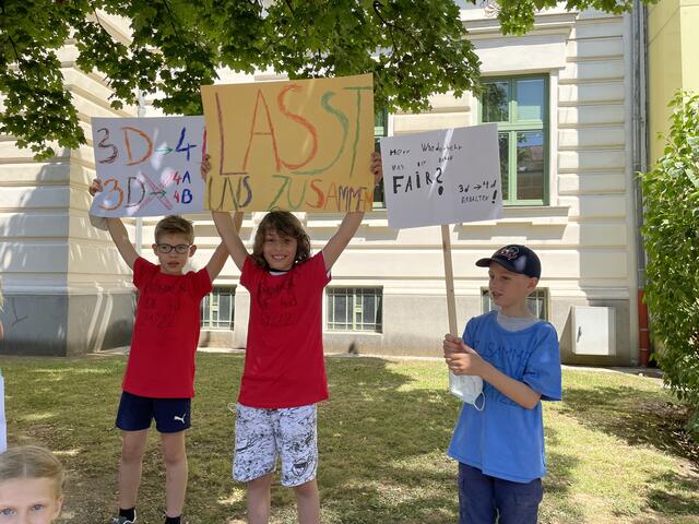 Lasst uns zusammen - so die Forderung | Foto: Berger