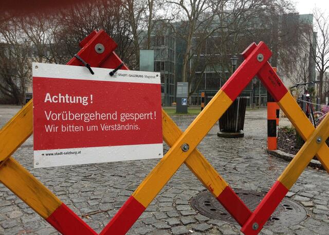 In der Stadt Salzburg ist das Betreten von Parks, Friedhöfen, Bädern und Stadtbergen ab 17 Uhr verboten.  | Foto: Foto (Archiv): Stadt Salzburg/Schupfer